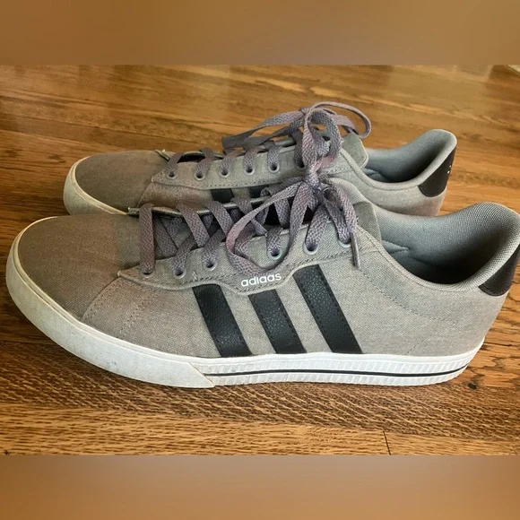 Adidas Daily 3.0 Sneakers Gray Black White 11 - Picture 2 of 5